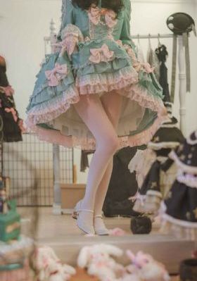 国产精品70页_蓝光在线手机播放