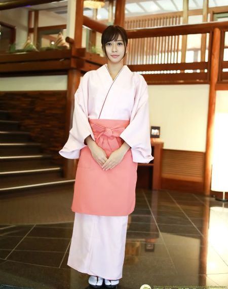 欧美百合穿搭知乎_无广告免费播放高清电影